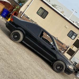 Honda Civic - crx 97 five spd